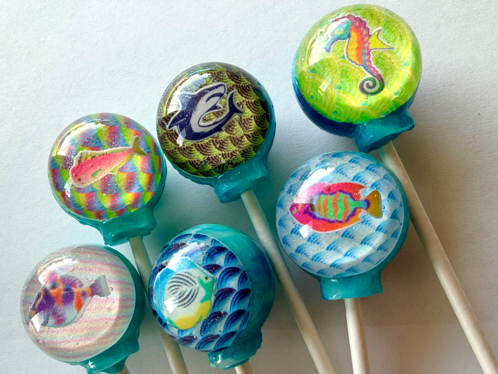 Deep Blue Sea Aquarium 3-D Lollipops 6-piece set by I Want Candy!