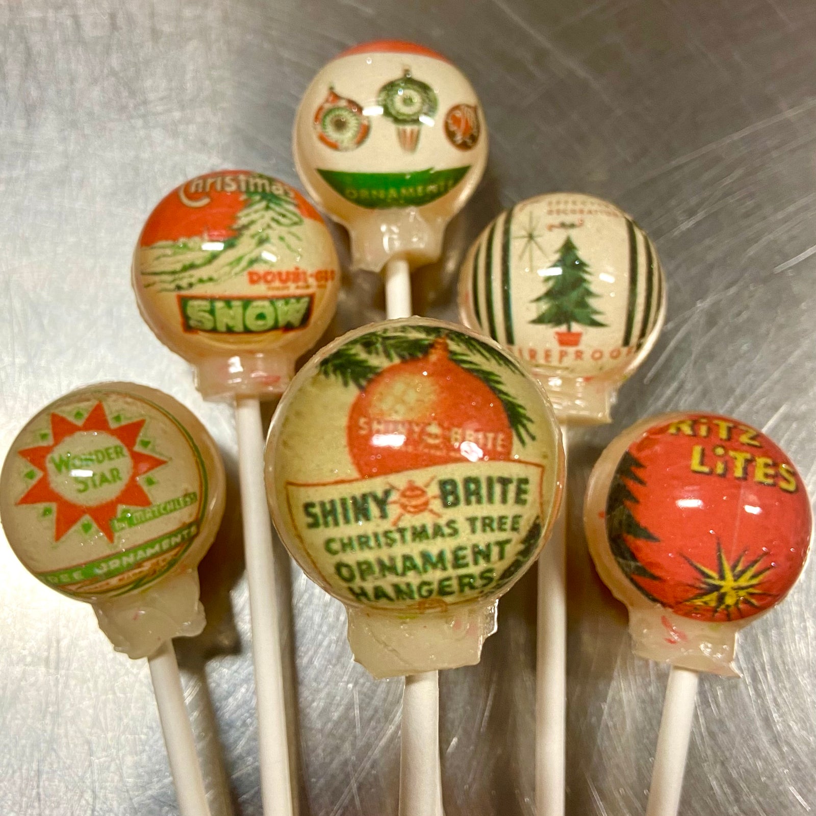 Tinsel Time Lollipops 6-piece set by I Want Candy!
