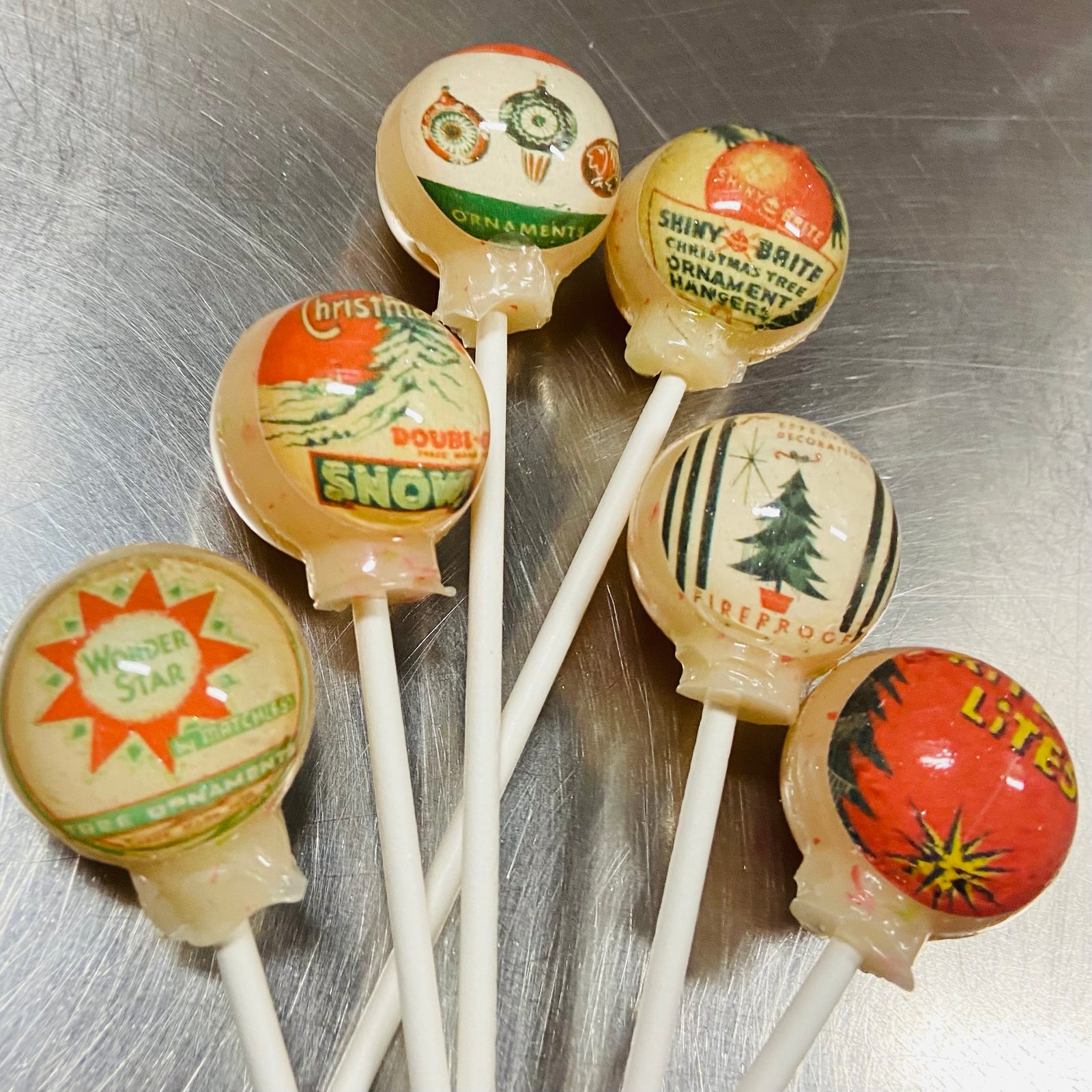 Tinsel Time Lollipops 6-piece set by I Want Candy!