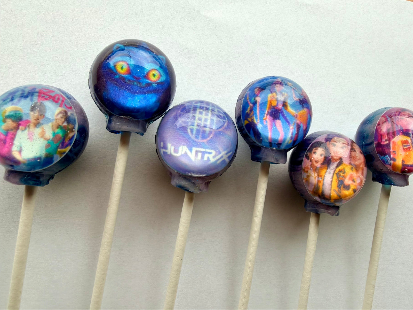 Honmoon Lollipops 6-piece set by I Want Candy!