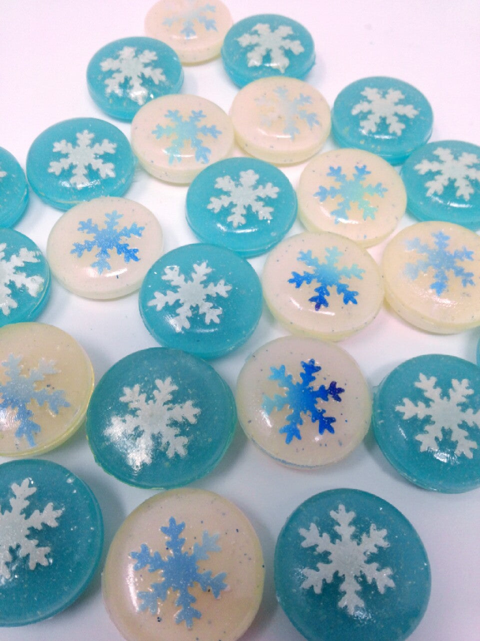 Snowflake Bites by I Want Candy!