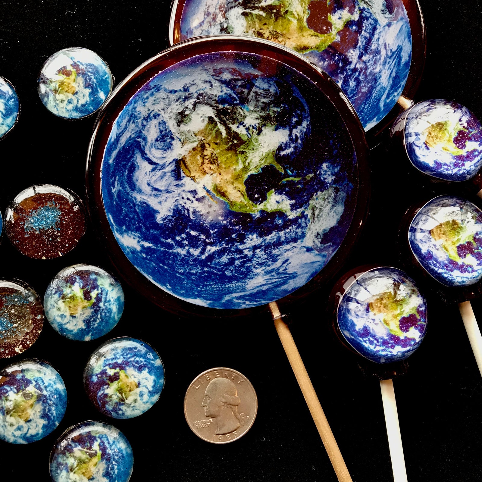 Mega Flat Style Planet Lollipops® 4-piece set by I Want Candy!