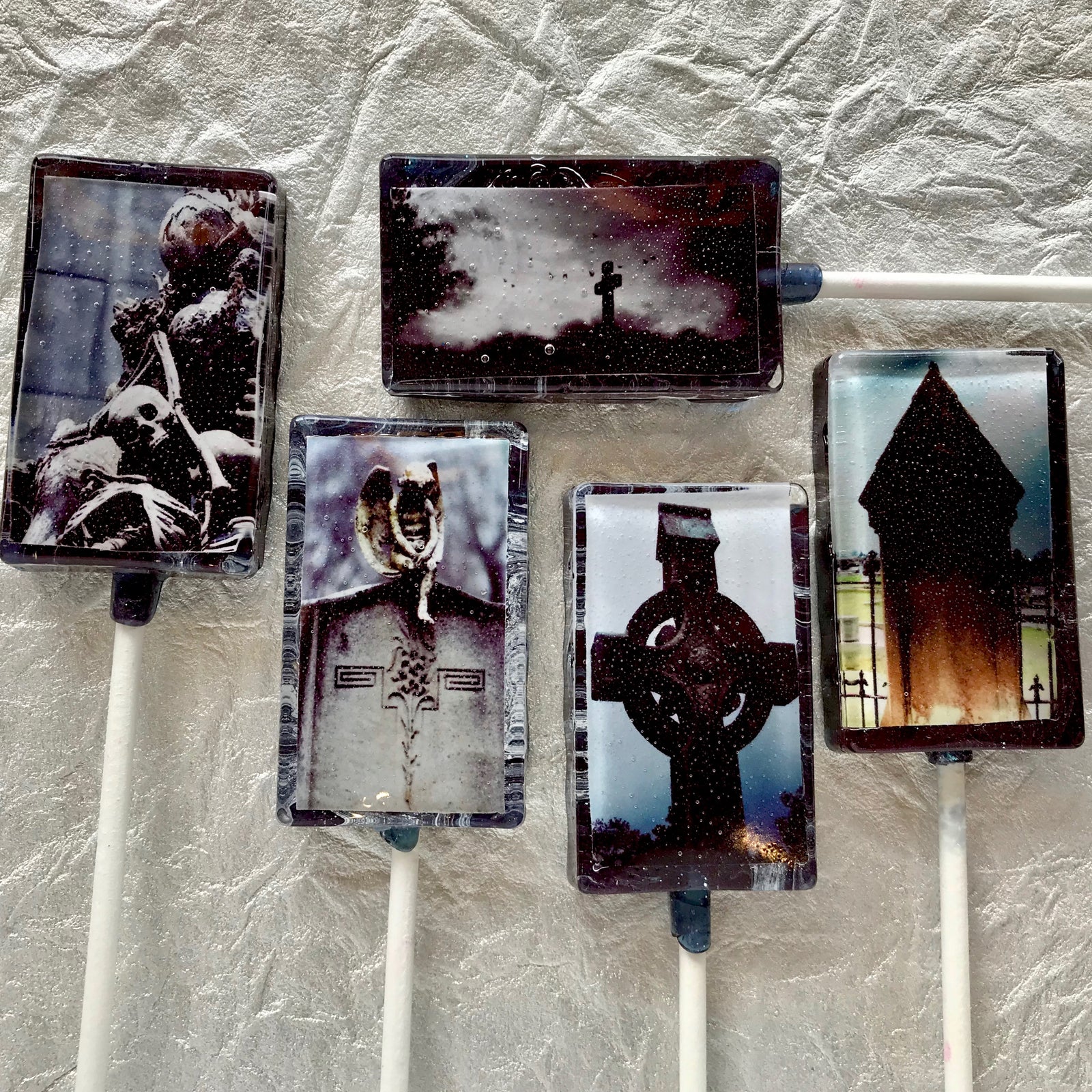 Gothic Graveyard Scene Lollipops 5-piece set by I Want Candy!