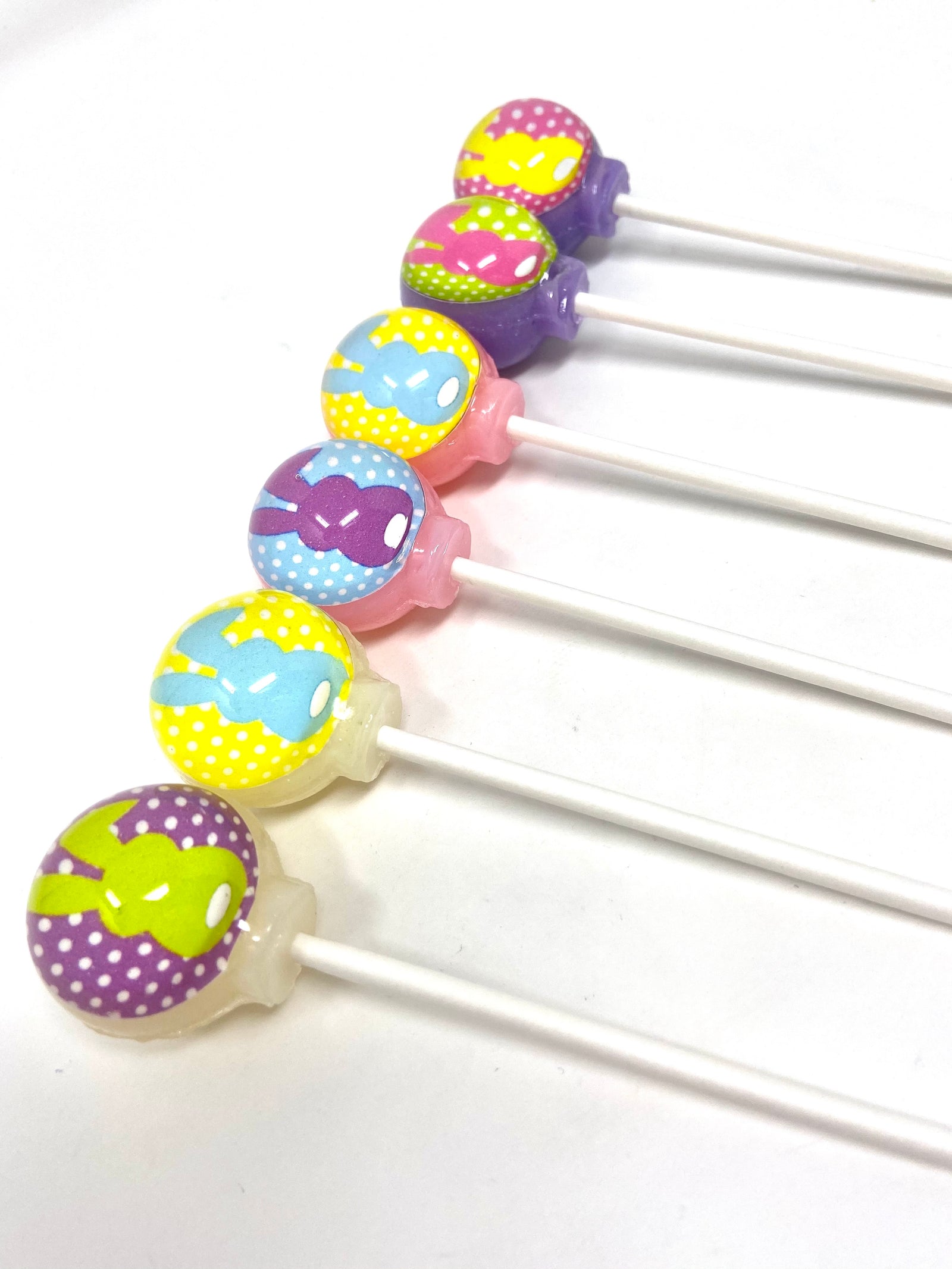 Bunny Boots Lollipops 6-piece set by I Want Candy!