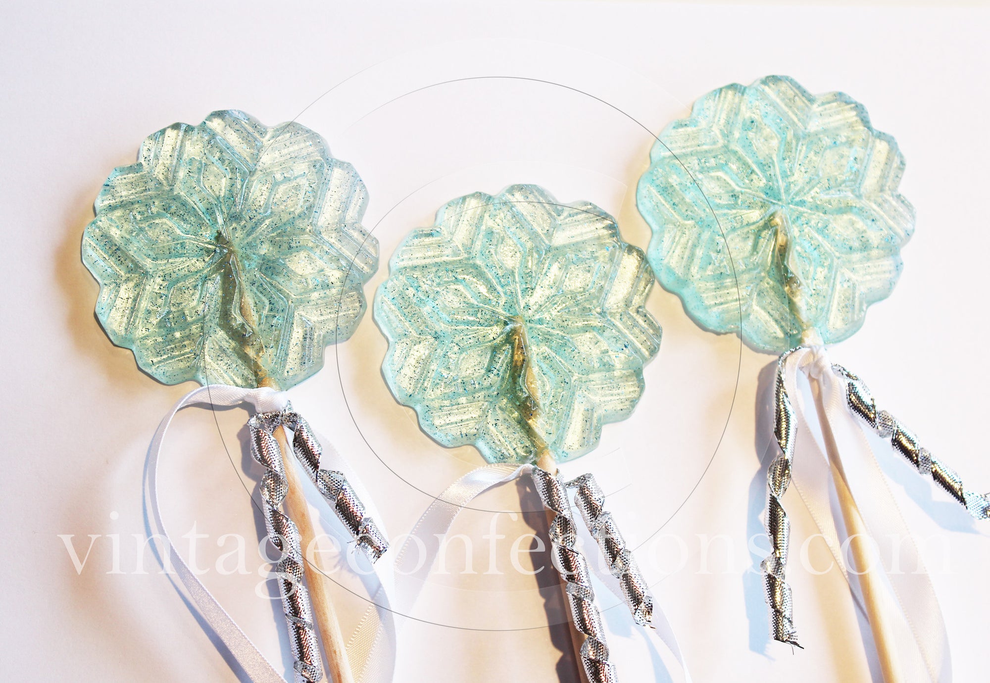 Frozen Snowflake Wand Lollipops 6-piece set by I Want Candy!